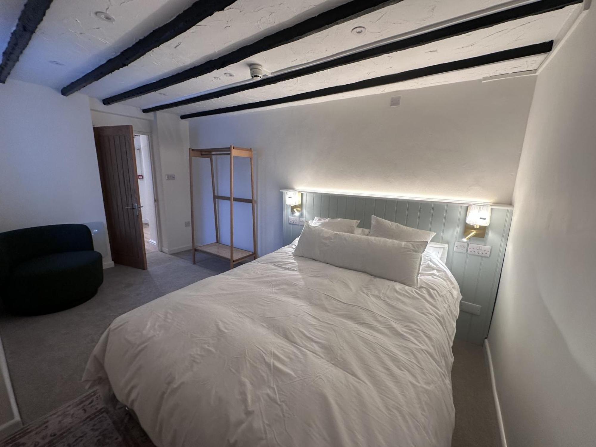 The Star Inn Hayle Room photo
