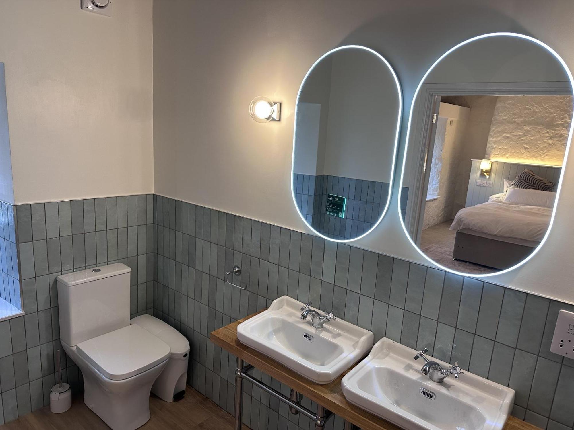 The Star Inn Hayle Room photo